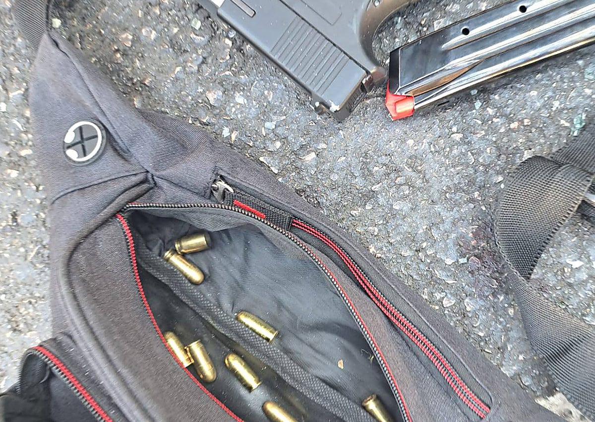 Imagen secundaria 1 - Un accidente de tráfico en Mijas permite capturar a un británico con armas