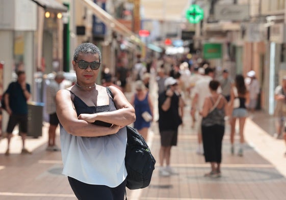 Suzette Moncrief, en la calle San Miguel, corazón de Torremolinos.