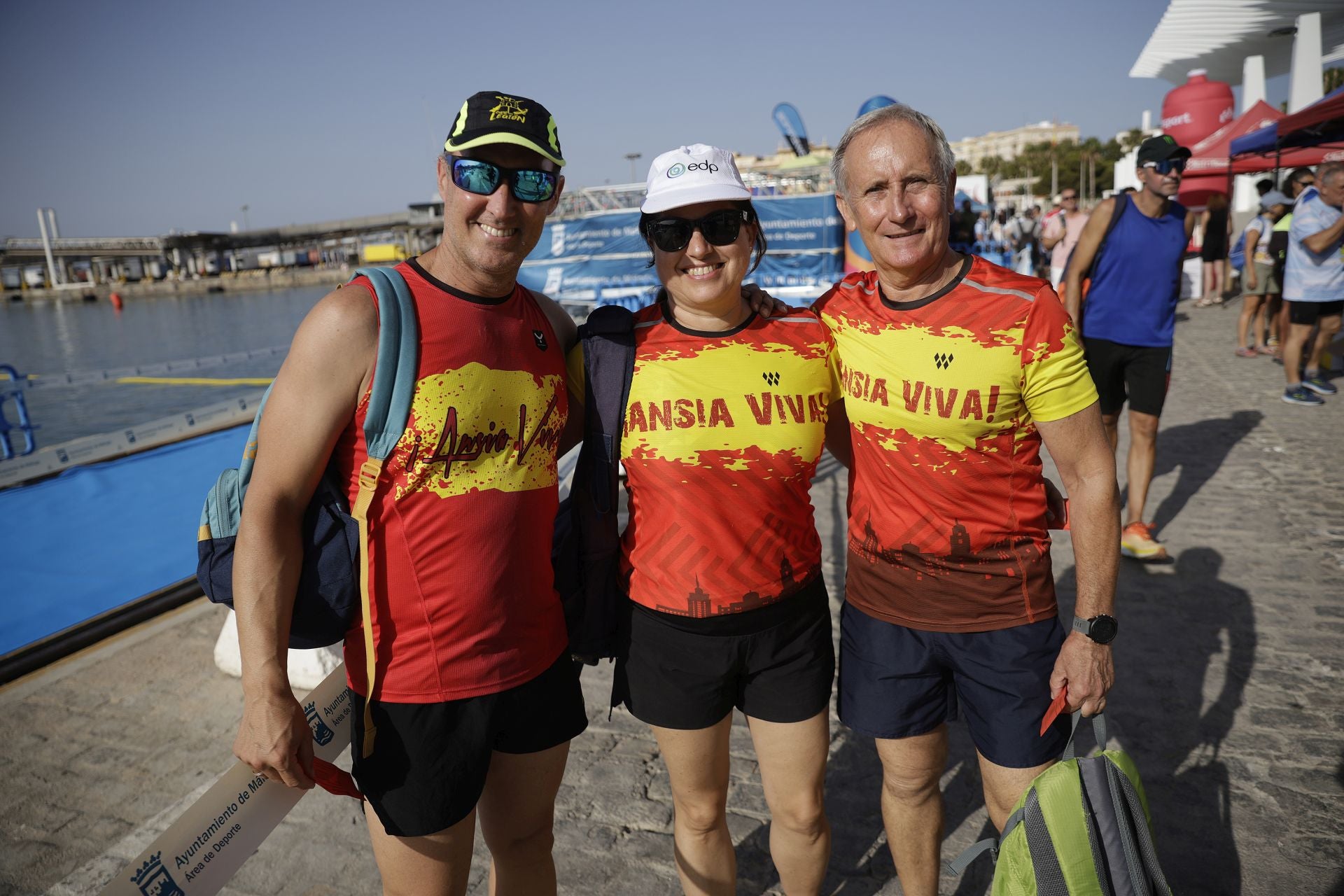 Travesía a nado del puerto, edición 65: más que un deporte, un estilo de vida