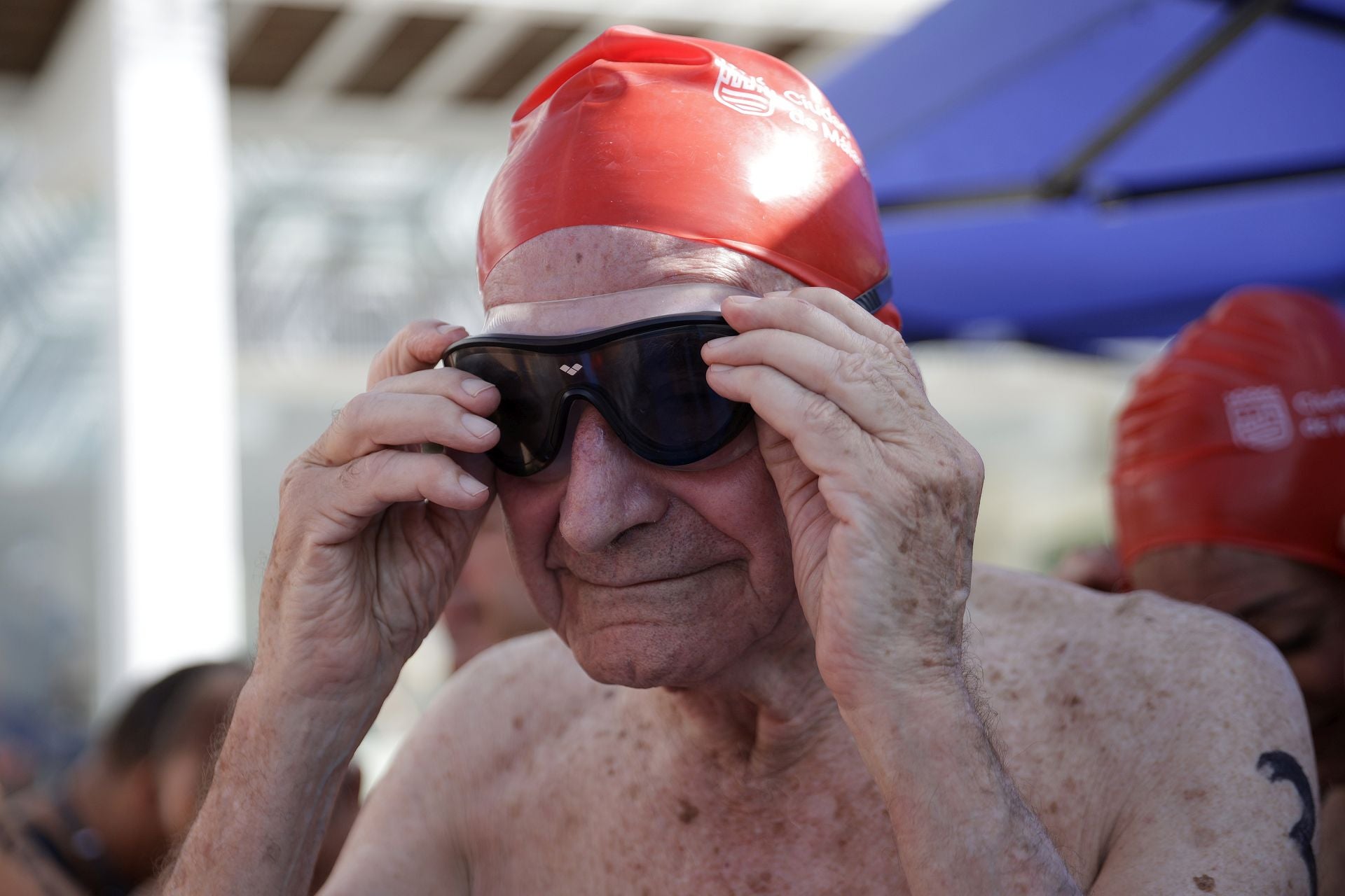 Travesía a nado del puerto, edición 65: más que un deporte, un estilo de vida