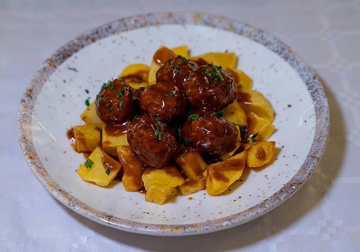 Imagen principal - Algunas de las nuevas propuestas de Mario Céspedes en Málaga.