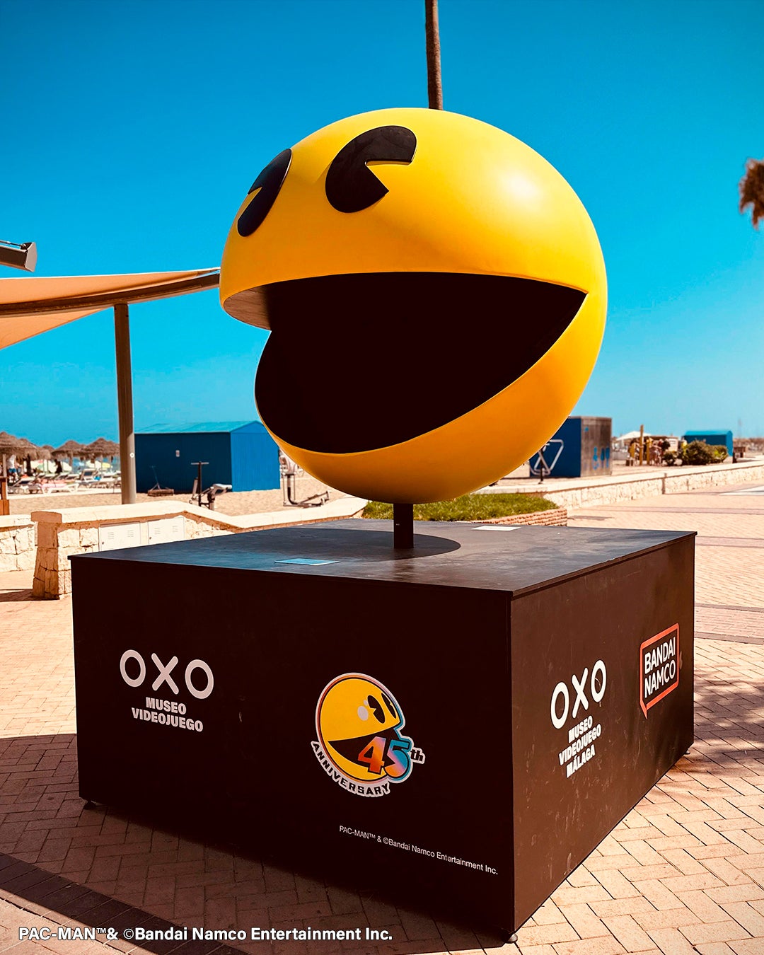 Un Pac-Man gigante en el paseo marítimo de Fuengirola