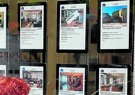 La Junta estima que la escasez de oferta es la que ha disparado los precios .