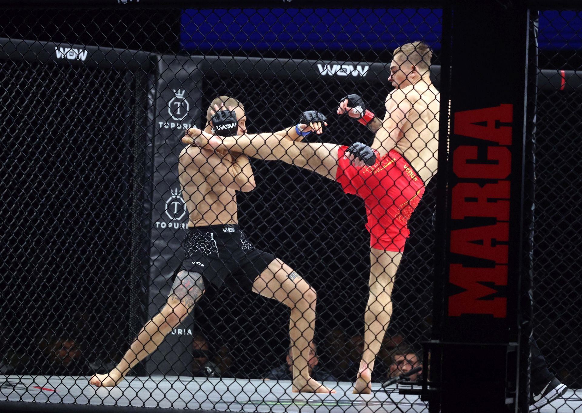 Brett Johns y Alexis Vera, los reyes del WOW 21 en Starlite