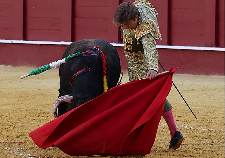 Manolo Martínez, en el que abrió plaza.