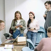Jóvenes andaluces en un reunón de formación.