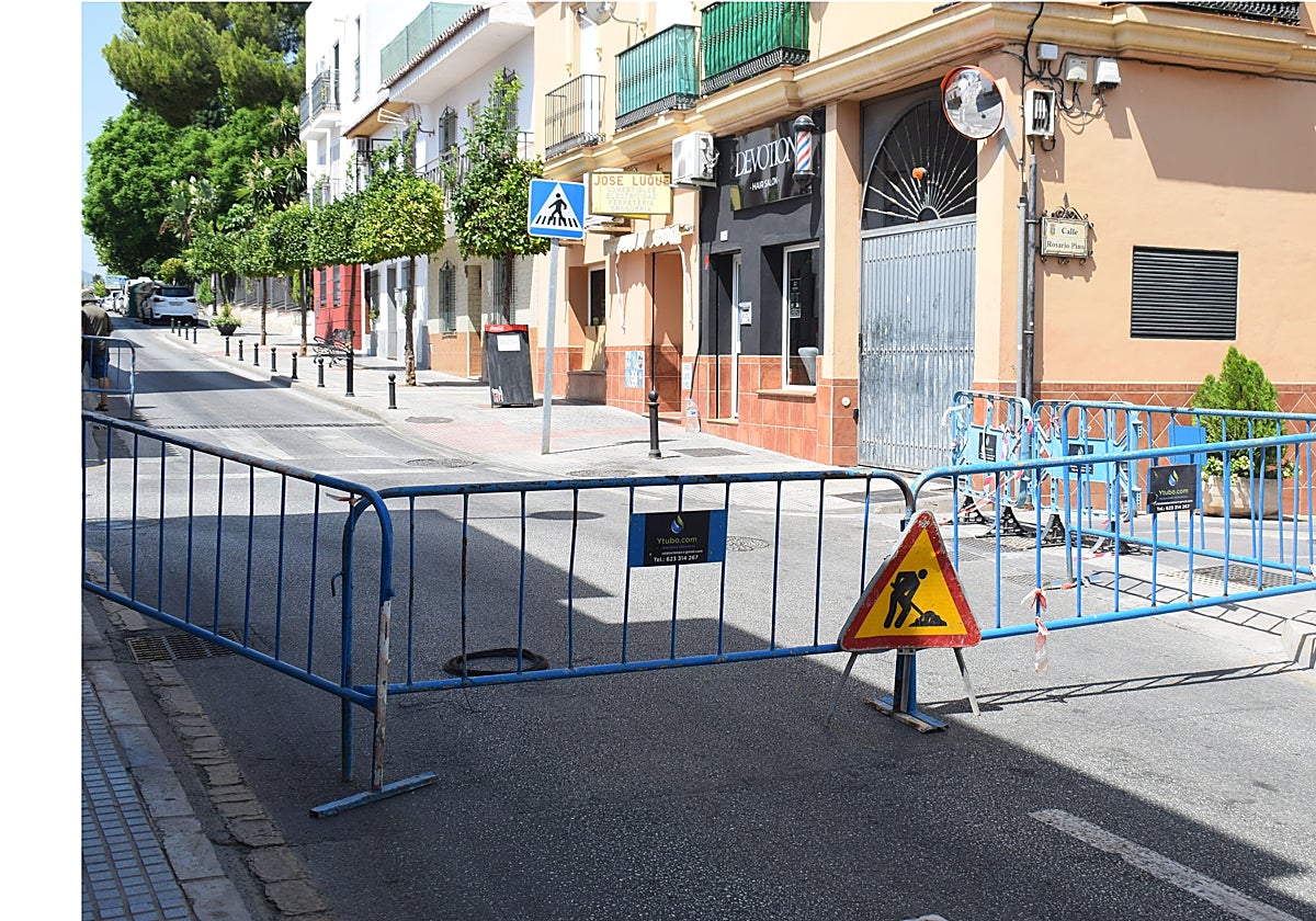 La avenida Juan Carlos I, cortada al tráfico.
