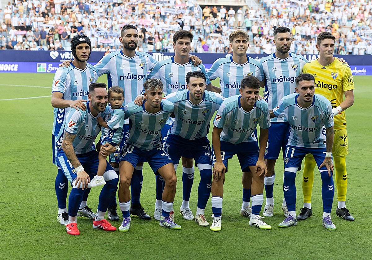 El once del Málaga en el último ensayo de la pretemporada, ante el Betis.