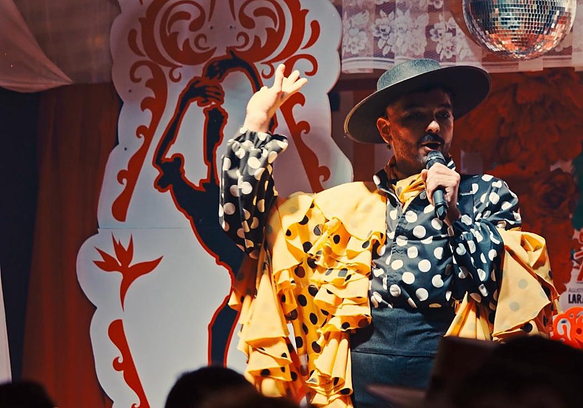 Mr Avelain: «La feria, como es algo tan performático y teatral, es un buen lugar para la cultura LGTBI»