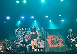 Mojinos Escozíos, durante su actuación en la Feria de Málaga.