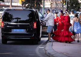 Los VTC llegan a pedir hasta 130 euros por el trayecto de vuelta del Cortijo de Torres a Alhaurín de la Torre.