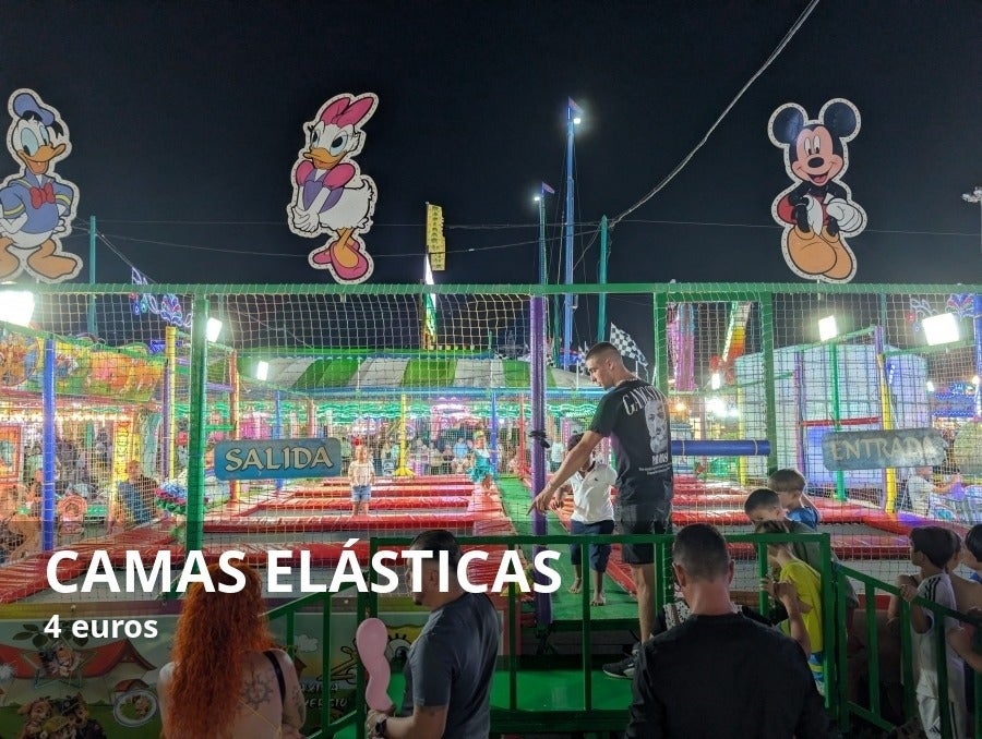 Feria de Málaga 2025: precios de los cacharritos, carricoches y atracciones del Real