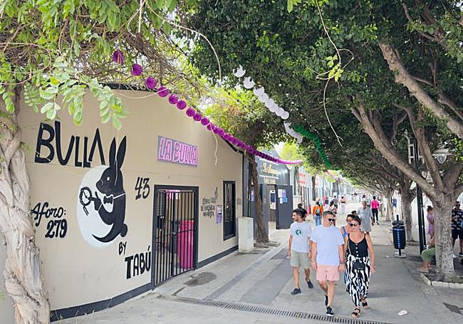 Caseta cerrada en el Real.