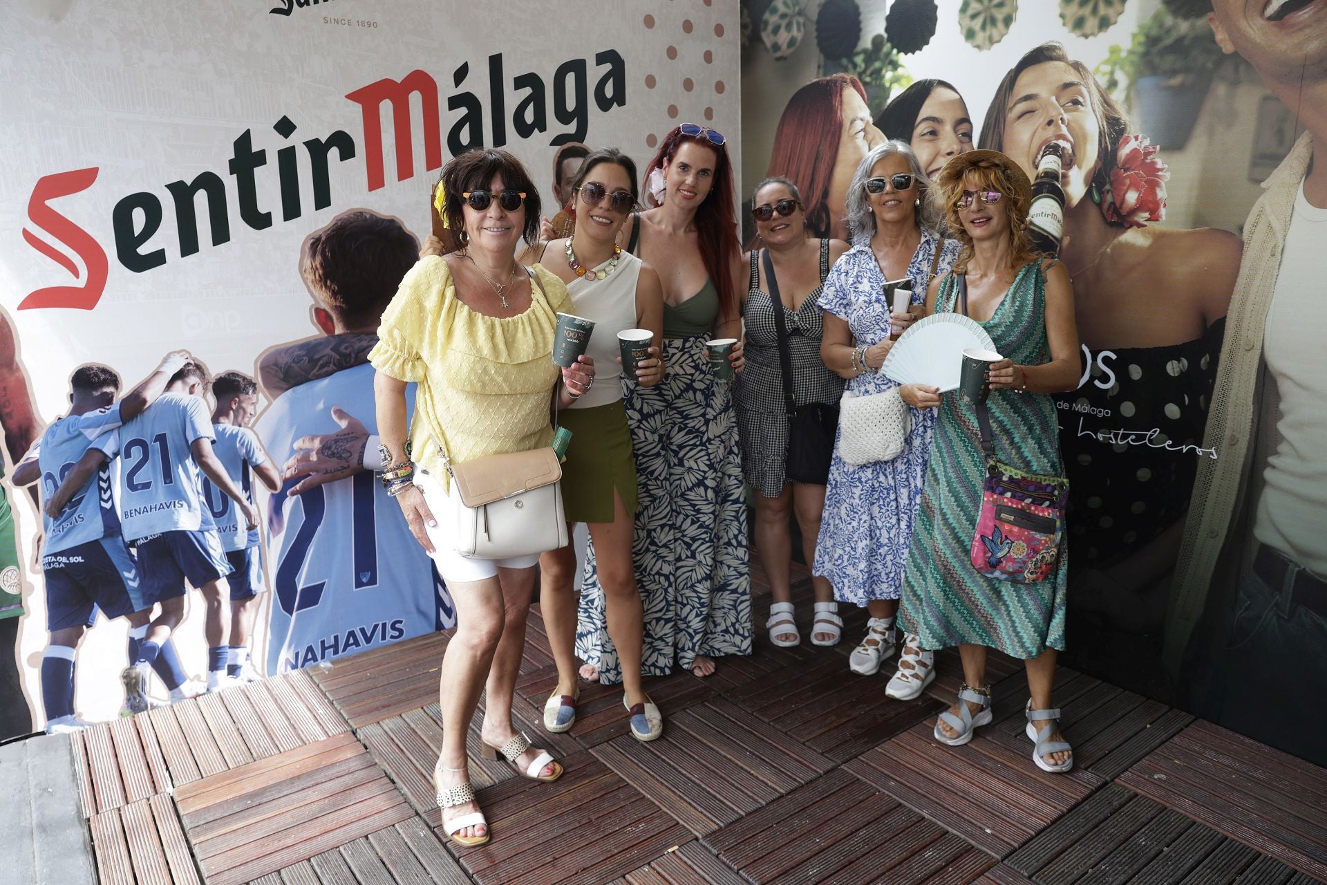 Pilar Martínez, Pilar González, Marga Álvarez, Esther Álvarez, Ana García y Gloria Fernández.