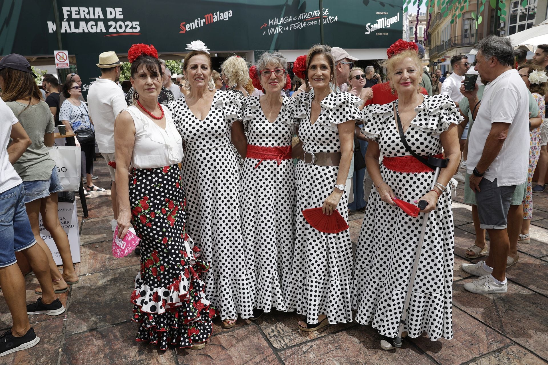 Maribel Arranz, Toñi Aragón, Nieves Longarte, Loli Durán y Mari Carmen Rodríguez.