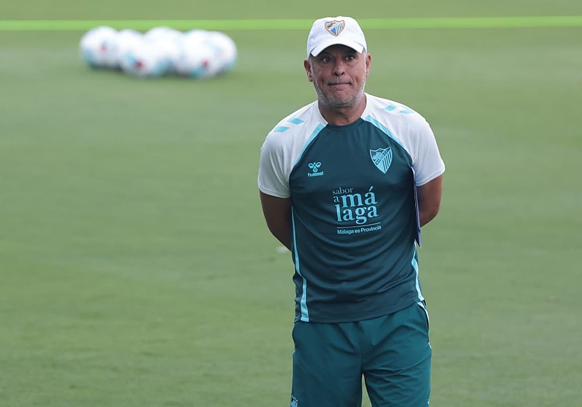 Sergio Pellicer, durante el entrenamiento del jueves en La Rosaleda.