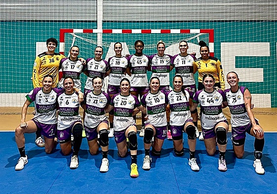 La plantilla del Costa del Sol Málaga, antes del partido.