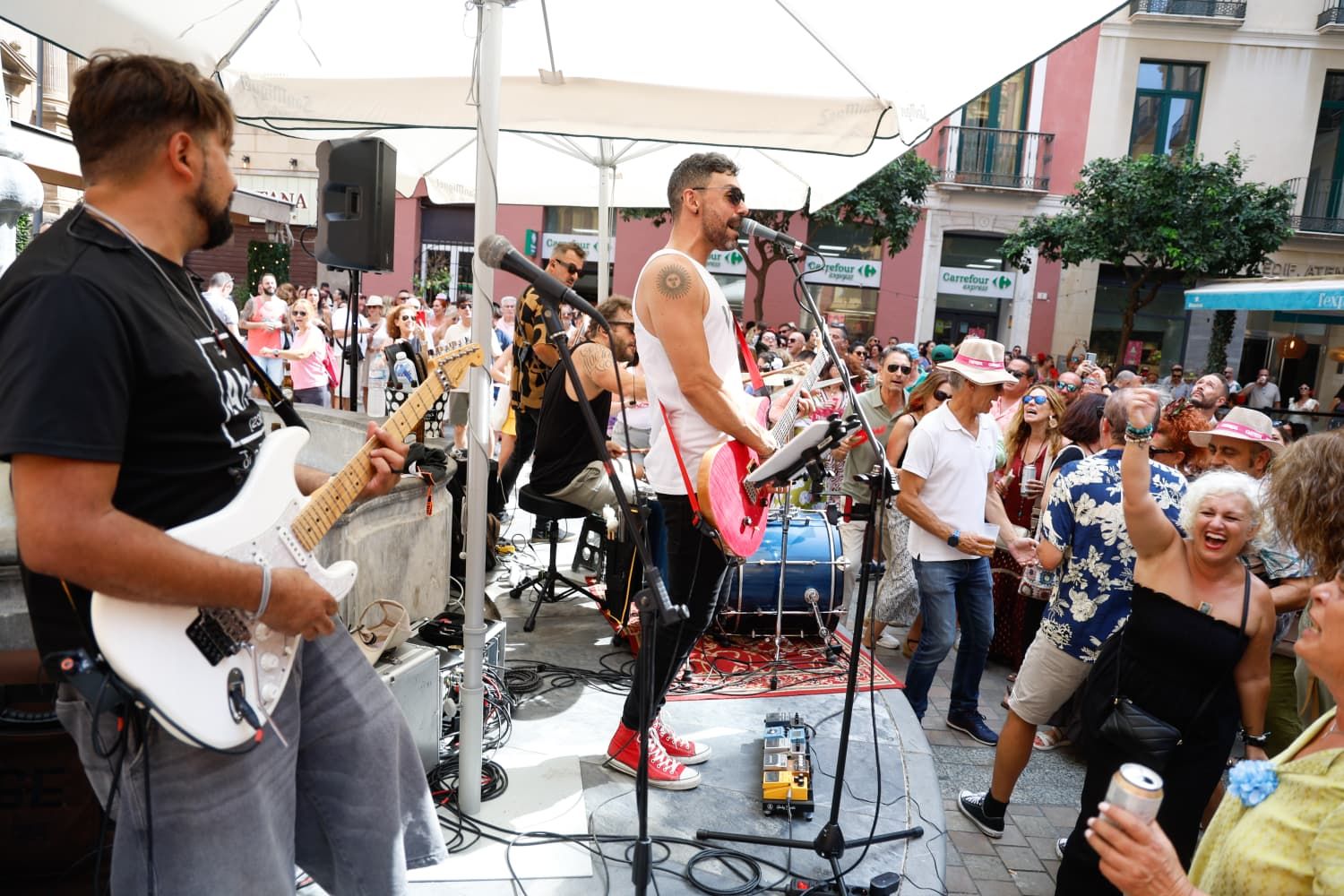 Ambiente del Centro en la última jornada de feria