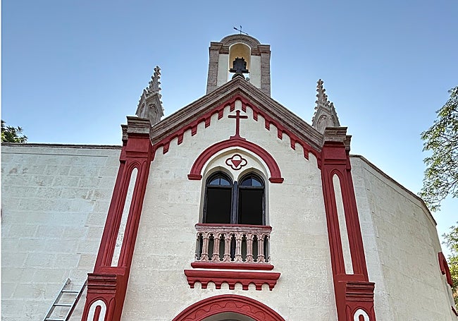 Fachada de la ermita.