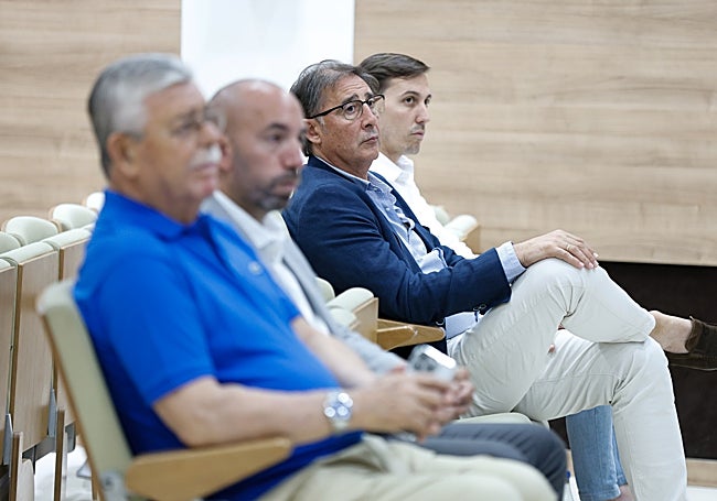 Loren Juarros y Capote (derecha), junto a Martín Aguilar y Antonio López.