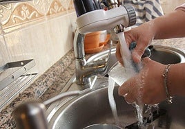 Cortes de agua o tráfico en estas calles de Málaga por obras de Emasa la próxima semana