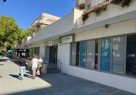 Aspecto que presenta actualmente el centro de salud en la avenida Ricardo Soriano, 61.