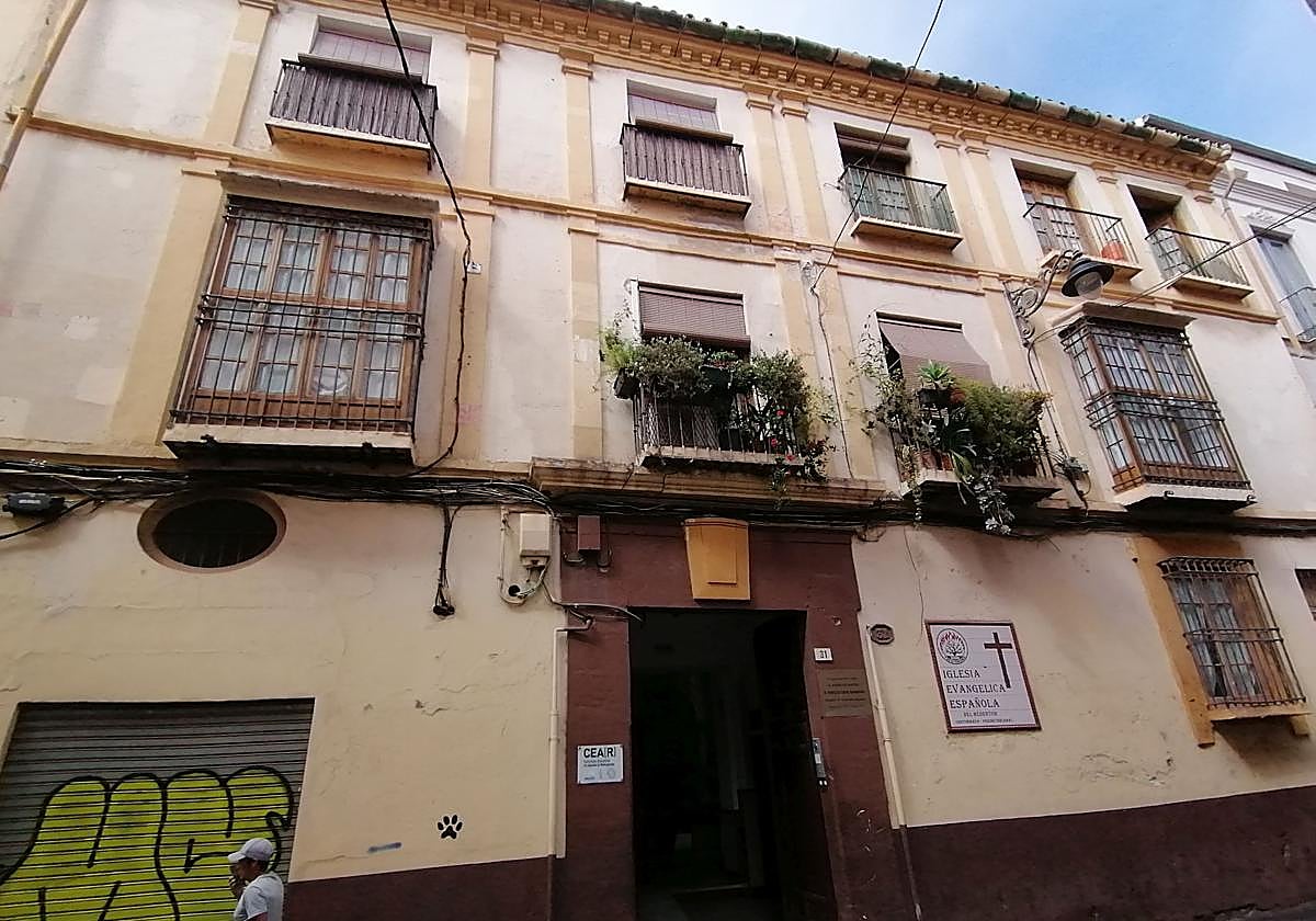 Casa de calle Ollerías 31 en la que murió Sostoa.
