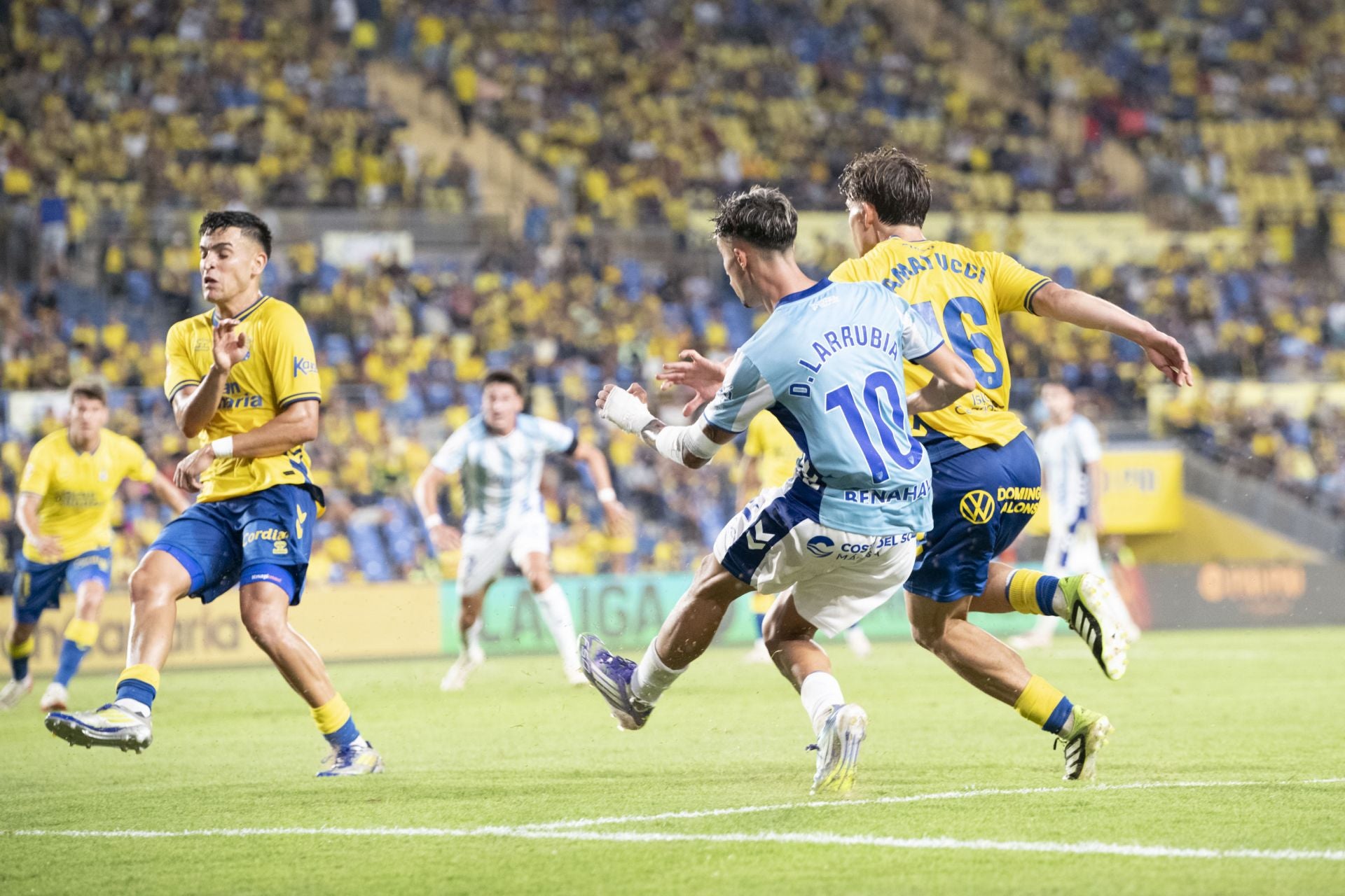 El partido Las Palmas- Málaga, en imágenes