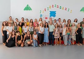 Visita privada del alcalde y la concejala de Educación a la escuela infantil Los Pitufos.