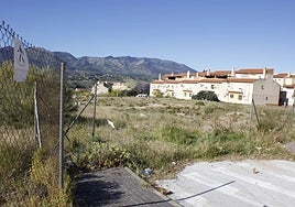 Terrenos sin edificar en Torrealquería.
