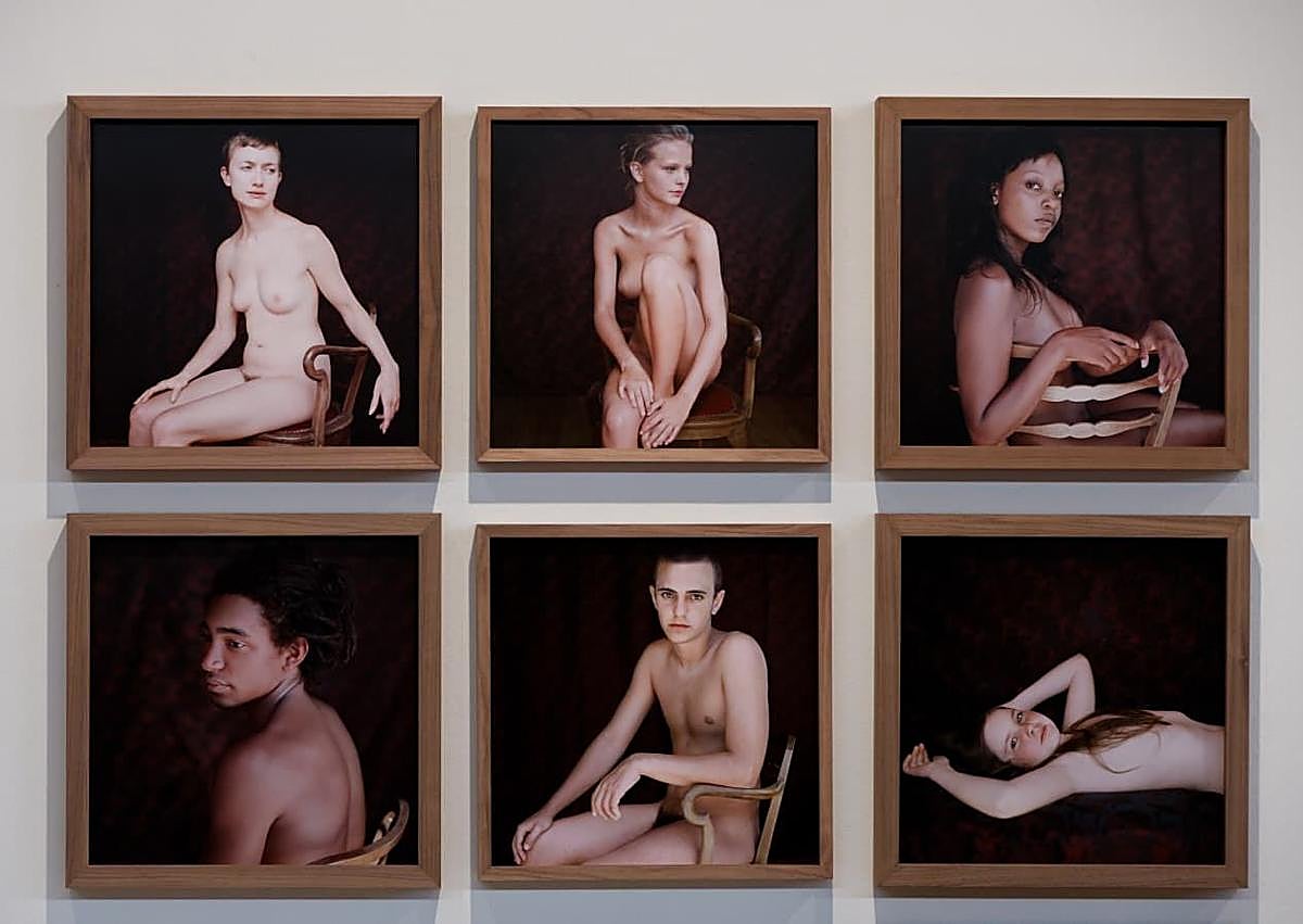 Imagen secundaria 1 - Mona Kuhn revisa el desnudo en la fotografía en su primera exposición en España en el MUCAC La Coracha