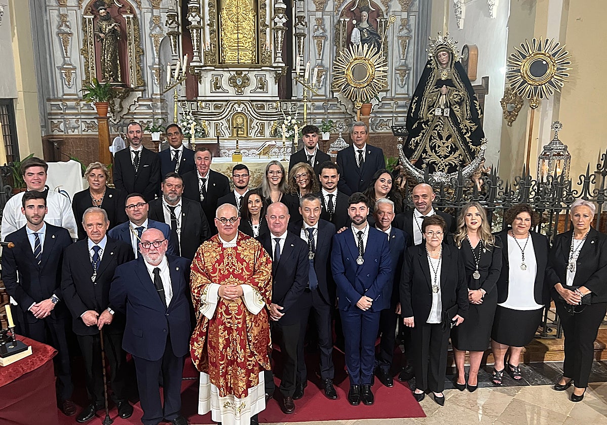 La Cofradía de los Dolores tomó posesión en su templo de Belén