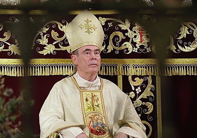 El obispo administrador apostólico de Málaga, Jesús Catalá, concelebró la misa.