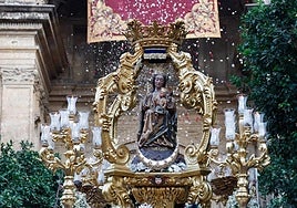 La procesión de la Virgen de la Victoria, en imágenes
