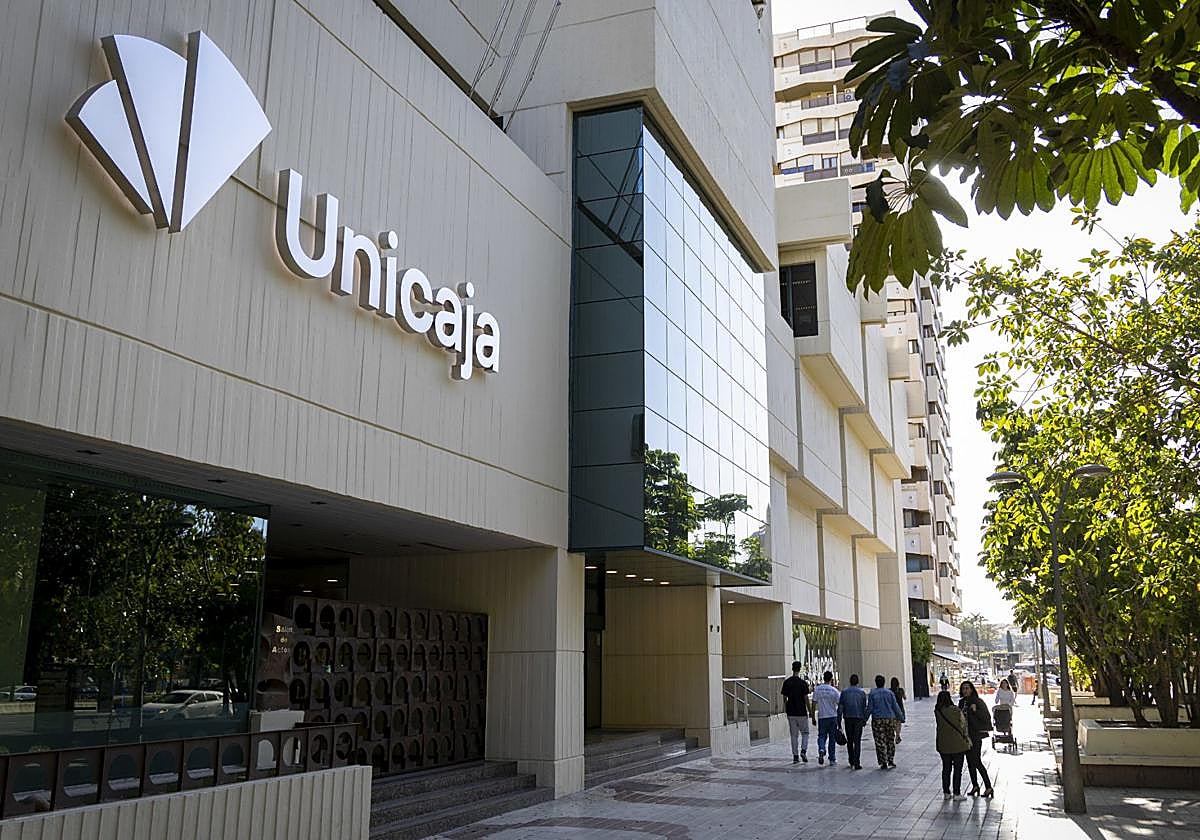 Unicaja se incorpora al índice de Bolsa en el que cotizan las grandes empresas europeas