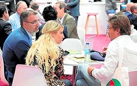 La feria es en noviembre.