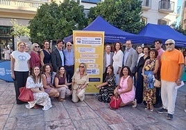 Representantes de asociaciones e instituciones en el Día Mundial de la Prevención del Suicidio.