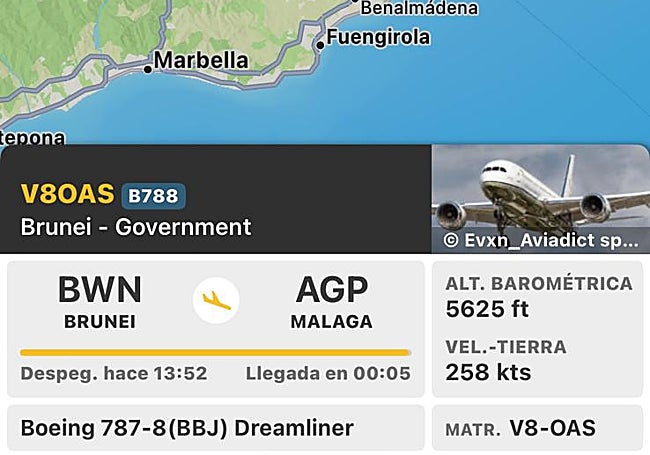 Captura de la aplicación Flightradar con detalles del vuelo privado de Brunei a Málaga.