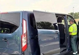 La DGT admite que las furgonetas de reparto son «la asignatura pendiente» y anuncia medidas