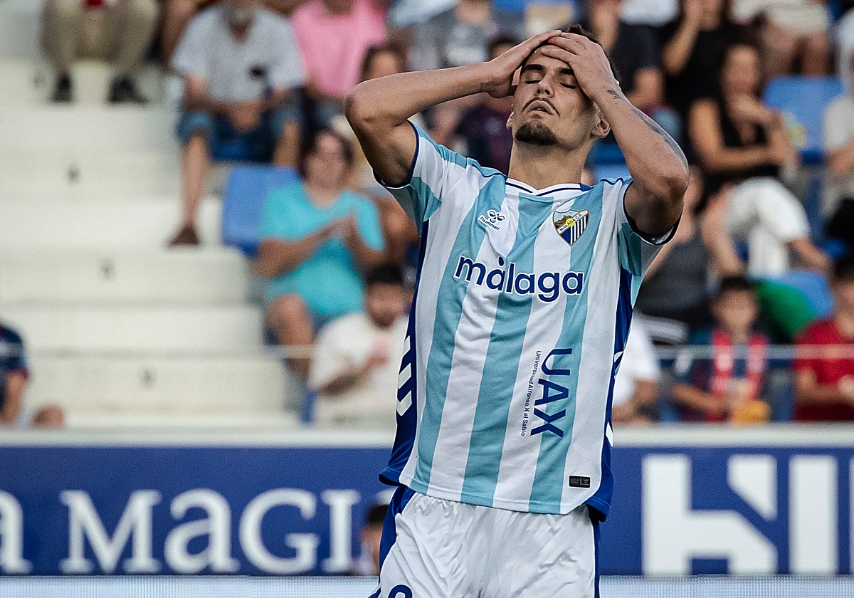 Chupete se lamenta tras su mal control en el mano a mano frente a Dani Jiménez.