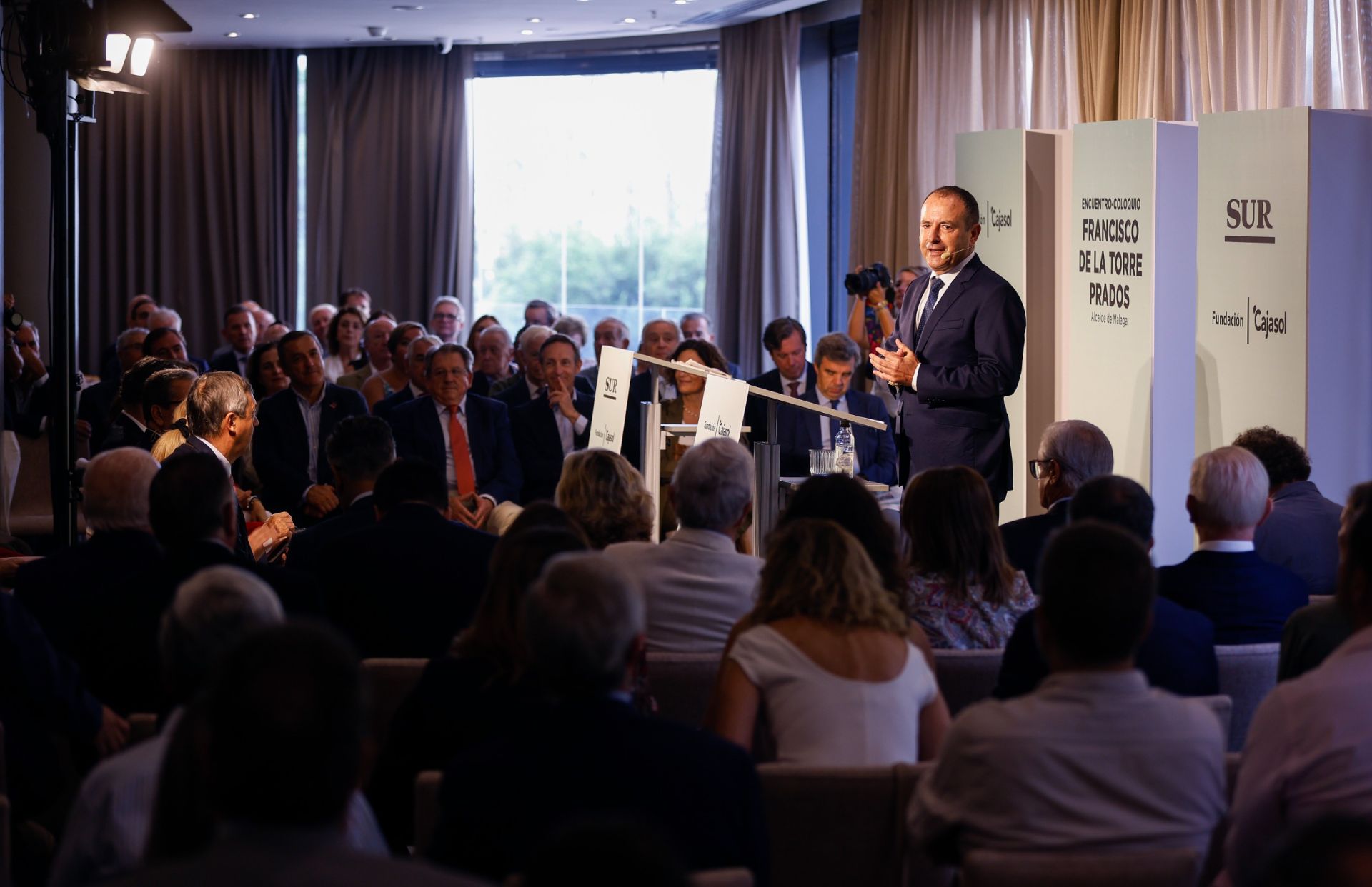 El alcalde de Málaga abre el nuevo curso político en un coloquio de SUR