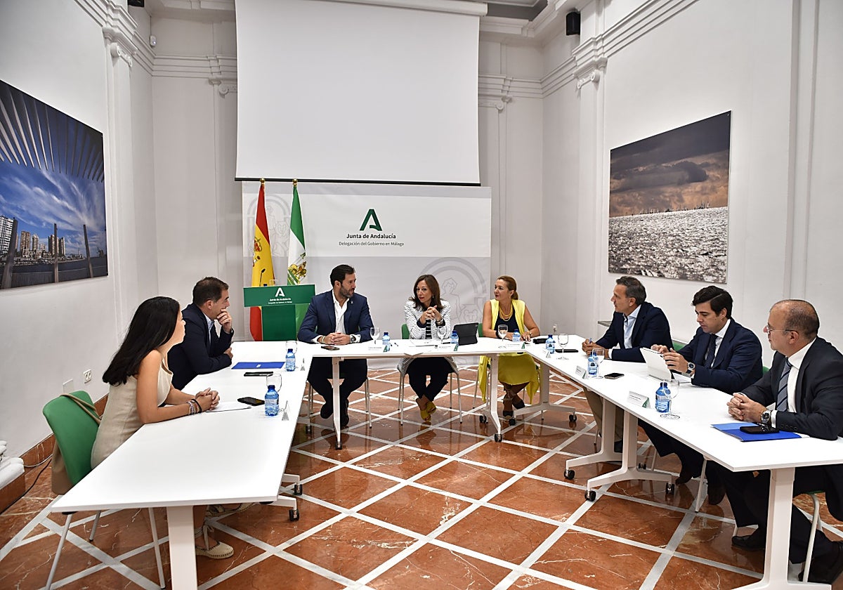 Reunión de la ACP con responsables de la Delegación del Gobierno de la Junta.