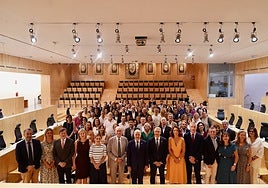 Foto de familia, este miércoles, en la sede de la Diputación de Málaga.