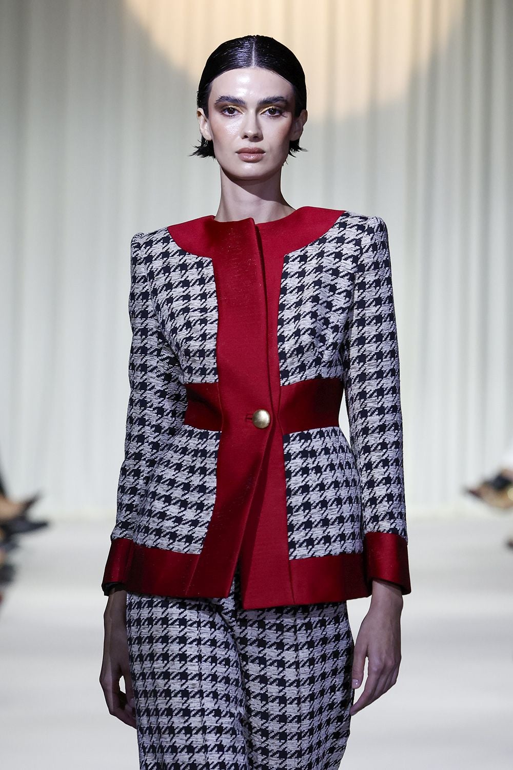 Las propuestas del malagueño Rafael Urquizar en la Mercedes-Benz Fashion Week Madrid