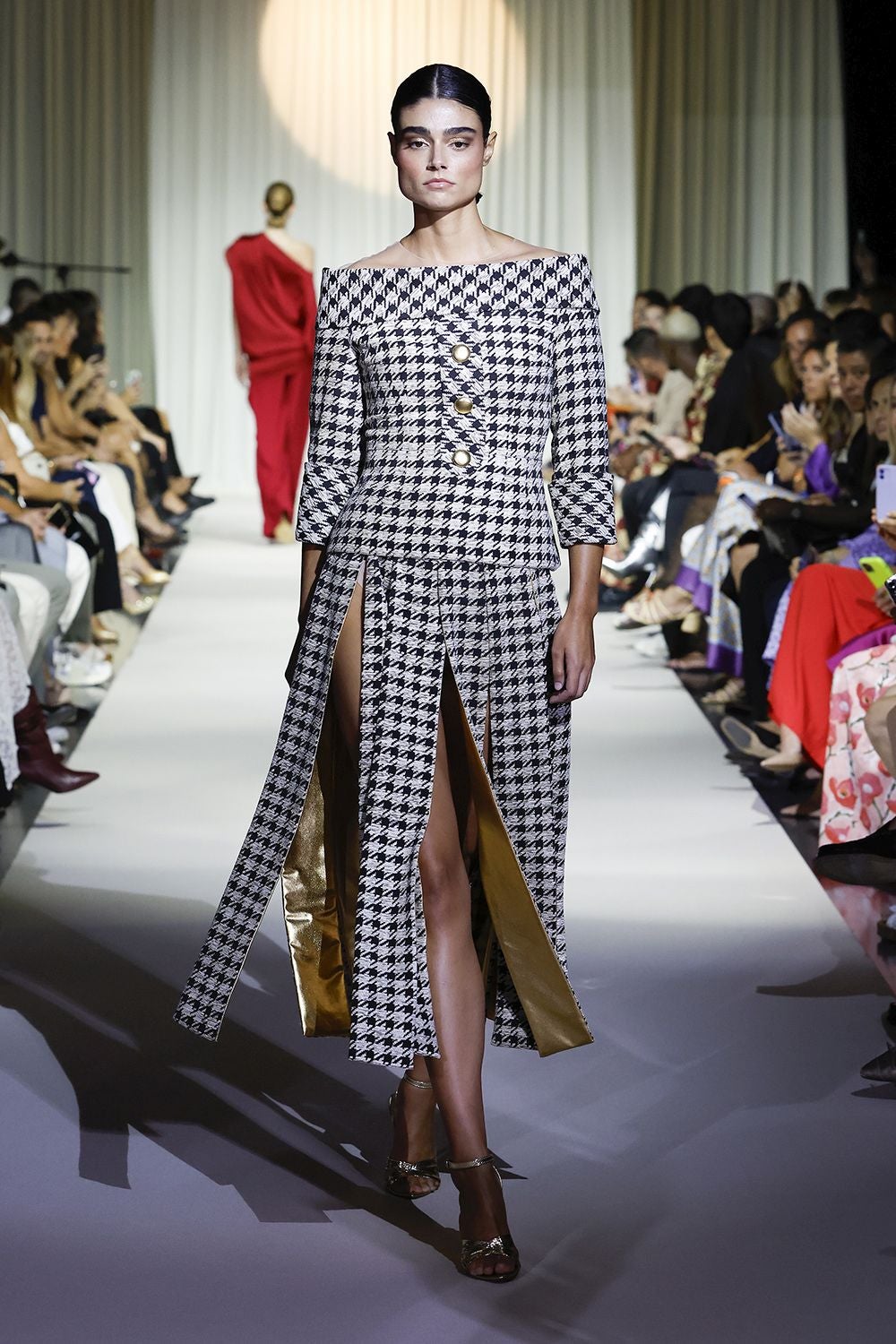 Las propuestas del malagueño Rafael Urquizar en la Mercedes-Benz Fashion Week Madrid