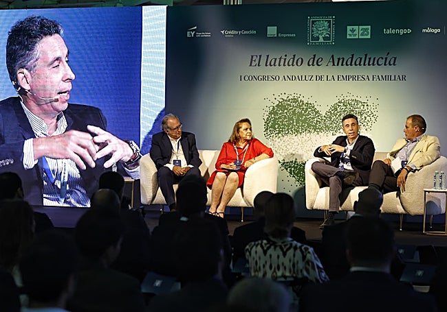 Juan Francisco Iturri, Concha Yoldi y Manuel Domínguez