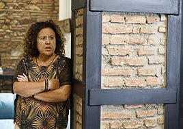 Isabel Soto posa en al oficina de su empresa, en pleno centro de la ciudad.