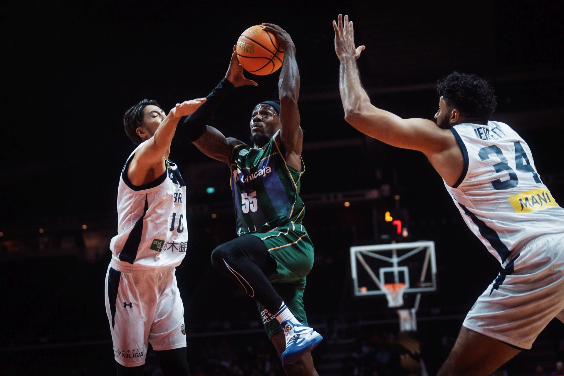 Las mejores imágenes del Utsunomiya Brex-Unicaja en la Copa Intercontinental 2025