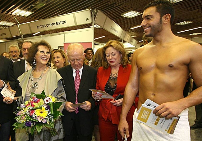 La actriz Claudia Cardinale, durante la inauguración del Festival de Cine Gay de Torremolinos de 2010
