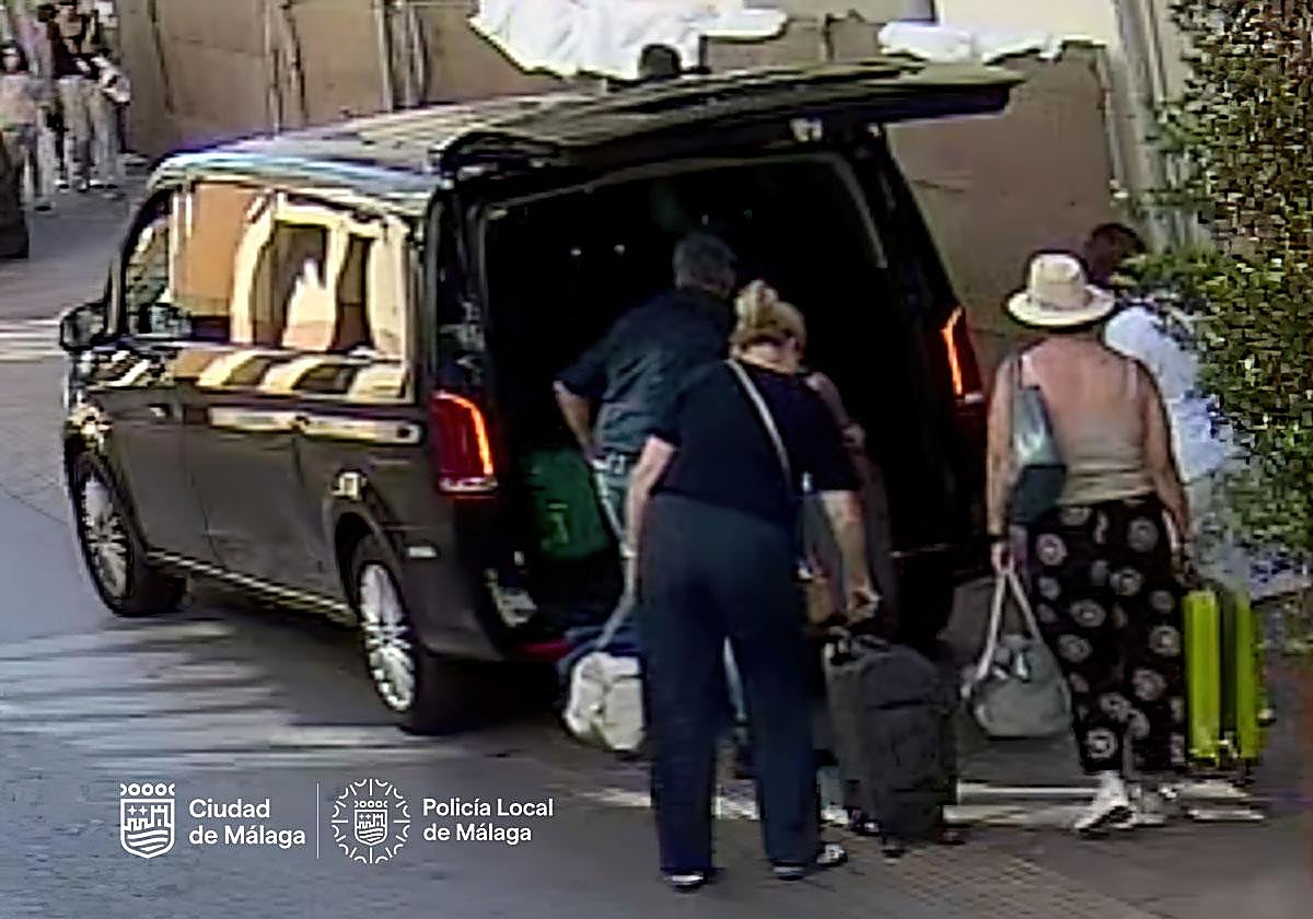 Denuncian a una empresa VTC de Málaga que operaba con vehículos sin licencia